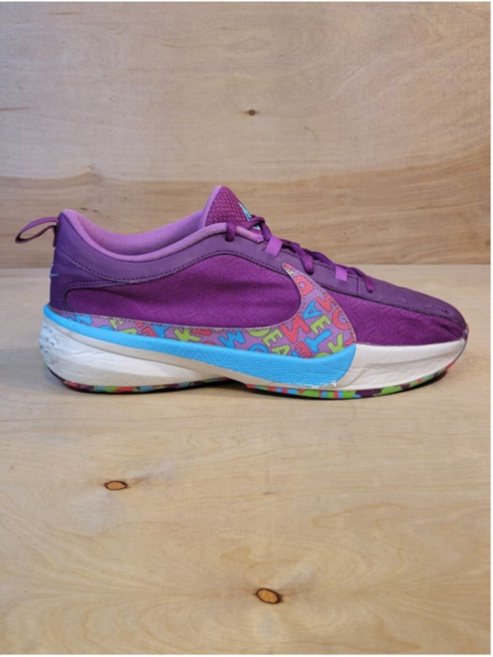 Nike Zoom Freak 5 GS 'Alphabet Bros' basketball shoes size 6.5Y/8 Womens